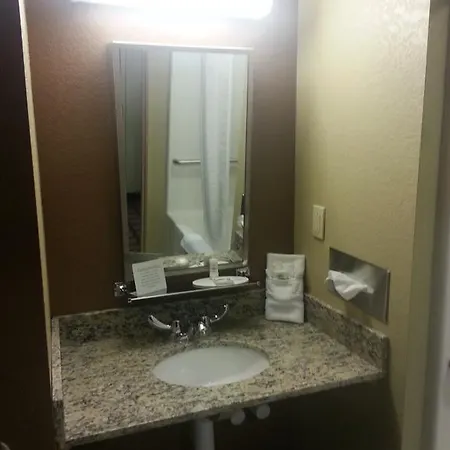 Microtel Inn And Suites Carrollton Room photo
